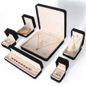 Оптовая продажа, роскошная шкатулка для ювелирных изделий, персонализированное ожерелье, браслет, серьги, кольцо, бархатная черная шкатулка для украшений, упаковка с логотипом - Product Image 3