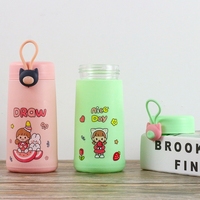 Bouteille d'eau en verre dépoli chat fraise pour enfants fille bouteille de jus de lait de voyage étanche avec couvercle en paille