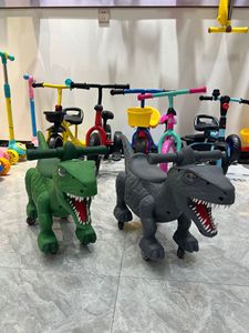 Coche de paseo de 4 ruedas al por mayor coche deslizante del bebé <span class=keywords><strong>con</strong></span> la <span class=keywords><strong>música</strong></span>/coche del equilibrio de los niños para la venta - Product Image 4