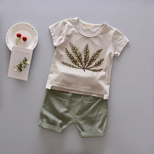 Conjunto de Ropa de Bebé Recién Nacido de Manga Corta de Algodón Orgánico para Regalo - Product Image 3