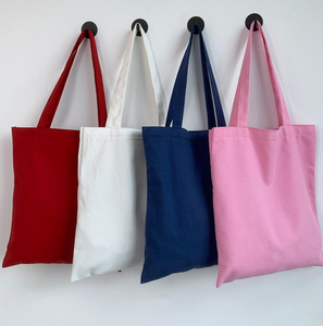 Sac en toile blanc en coton pur avec logo personnalisé, idéal pour la marquage à chaud et les sacs shopping en toile personnalisés. - Product Image 4