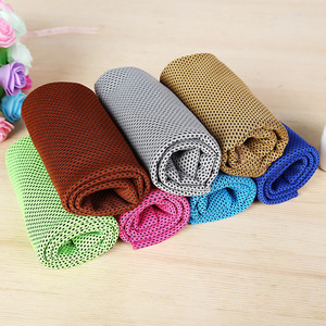 Nouvelles Idées de Produits Sensation de Froid Écologique Serviette de Refroidissement Instantanée Serviette Froide 30*100 Serviette Imprimée Froide - Product Image 1