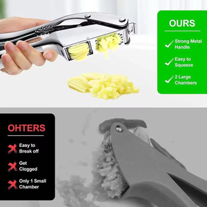 Presse-ail et trancheuse 2-en-1 robuste |   Casse-noix intégré en acier inoxydable, outil de cuisine |   Accessoires de cuisine, gadgets de cuisine - Product Image 3