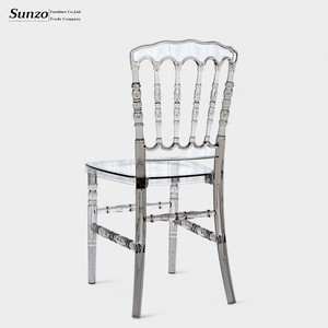 Chaise Napoléon élégante en résine transparente grise pour événements de mariage modernes et sièges de banquet de salle de bal d'hôtel de luxe - Product Image 1