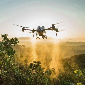 โดรนเกษตร T25P แบบพ่นยาคู่ สำหรับการป้องกันพืชผลทางการเกษตร โดรนเกษตรสำหรับพ่นยาฆ่าแมลงในฟาร์ม - Product Image 2