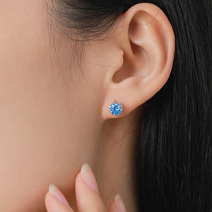 ต่างหูจี้รูปดอกไม้ประดับเพทายสีน้ำเงินทรงกลม เงินแท้ S925 รุ่นทองแดงปรับแต่งได้ - ของขวัญวันวาเลนไทน์สำหรับผู้หญิง - Product Image 2