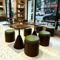 Meubles commerciaux sur mesure, banquettes de restaurant, ensembles de chaises, tables à manger en bois massif et chaises rembourrées