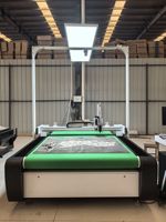 AMOR Couteau rotatif à ultrasons pour vêtement en cuir automatique Machines commandées par ordinateur Machine de découpe de table CNC