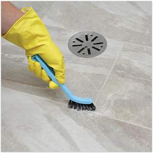 Cepillo de limpieza Boardwalk 9008 con mango de 8 1/8 pulgadas y cerdas de nailon de 7/8 pulgadas - Product Image 1