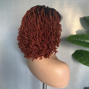 <span class=keywords><strong>Peluca</strong></span> de <span class=keywords><strong>rastas</strong></span> rizadas rubias y naranjas de 16 pulgadas, pelucas trenzadas de encaje corto de ganchillo sintético africano Faux Locs para mujer - Product Image 3