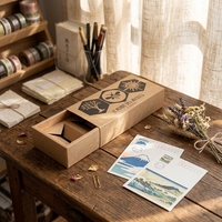 Boîte auto-élevante en papier kraft écologique haut de gamme avec doublure en mousse - Emballage cadeau en carton rigide personnalisable avec impression sur mesure