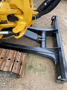 รถขุดขนาดเล็ก CAT 303CR พร้อมบุ้งกี๋ขุด ความจุ 0.12 ลูกบาศก์เมตร น้ำหนักใช้งาน 3 ตัน - Product Image 5