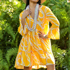 ชุดเดรสฮาวายลายพิมพ์ชายหาดแฟชั่นฤดูร้อน คอวีลึก แขนบาน หลายชั้น ผ้าฝ้ายสั่งทำ ชุดลำลอง - Product Image 1