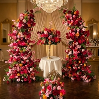 Op maat gemaakte OEM ODM bloemenbogen voor herfstbruiloften, handgemaakte zijden kunstbloemen voor bruiloftdecoratie, evenementen en feestdecoratie