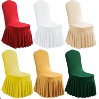 Housses de chaise plissées en spandex à prix abordable de Chine, housses de chaise de banquet pour décoration de mariage, housse de chaise plissée rouge avec jupe