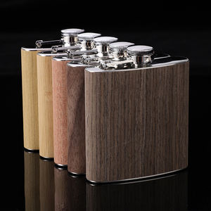 Flacon de hanche en acier inoxydable de poche portable personnalisé de 6oz motif de grain de bois pot de vin whisky buveur bouteille d'<span class=keywords><strong>alcool</strong></span> voyage - Product Image 1
