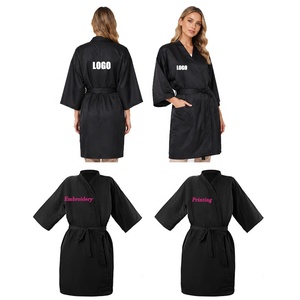 Batas de Salón de Belleza y Barbería Personalizables con LOGO, con Cintura Ajustable y Lazo, Embalaje Personalizado, de Nylon Satinado, Ecológicas y Cómodas para el Cabello - Product Image 1