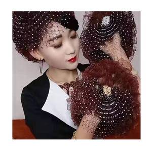 Pañuelos y Bufandas Europeos de Diseño 2023, Nuevo Pañuelo Musulmán para Mujer con Estrella, Pañuelo Cuadrado Simple con Incrustaciones de Diamantes, Sombrero Vintage - Product Image 1