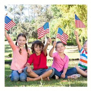 Banderas Personalizadas para Agitar con la Mano, 10x15cm y 14x21cm, Buen Precio, Palo de Madera o Plástico, para Celebraciones y Publicidad - Product Image 3