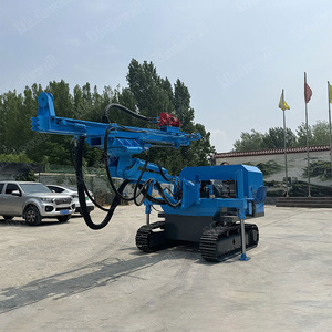 Plataforma de Perforación Hidráulica Azul Montada sobre Orugas con Brazo Extensible y Sistema de Cables para Operaciones de Minería Subterránea - Product Image 3