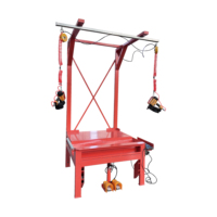Table de réparation de palettes industrielle robuste et ergonomique avec taille personnalisable pour entrepôt et logistique