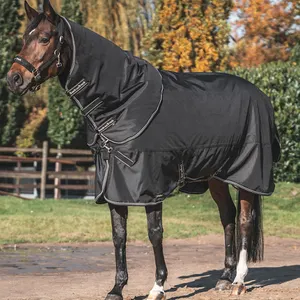 Cobertor respirável personalizado para equipamentos de equitação Tapetes de inverno impermeáveis de algodão 100G para lençóis de cavalo