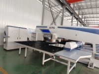 Punzonadora CNC Automática para Chapa Metálica de Fabricación China
