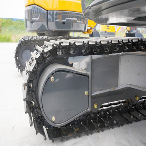 Mini-excavatrice sur chenilles d'occasion haute puissance UCM 1,5 tonne MC26SR, d'origine chinoise, pour les petits travaux de construction agricole - Product Image 6