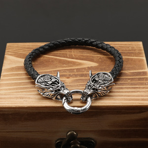 Pulsera nórdica vikinga Retro personalizada con cabeza de Lobo, pulsera tejida de cuero Vikingo, pulsera <span class=keywords><strong>para</strong></span> mujer, pulsera de moda <span class=keywords><strong>para</strong></span> hombre - Product Image 3