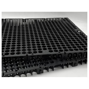 Cellule de drainage en nid d'abeille pour l'aménagement paysager des toits, les jardins, les terrasses et les murs de soutènement, pelouse artificielle - Product Image 1