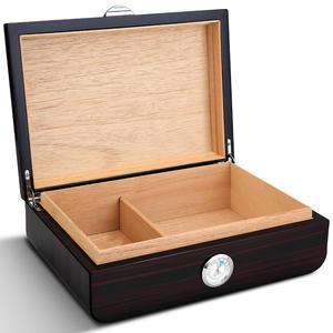 Vente chaude, humidor de voyage en bois de cèdre pour cigares, coffret de rangement laqué piano, humidificateur, fait à la main, étanche à l'humidité - Product Image 2