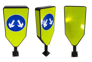 Nhôm Năng Lượng Mặt Trời Dẫn Dấu Hiệu Giao Thông Ngã Ba Trong Đường Làn Đường Hướng Dẫn Với Trái Và Bên Phải Mũi Tên Ngăn Và Đánh Dấu Làn Đường - Product Image 6