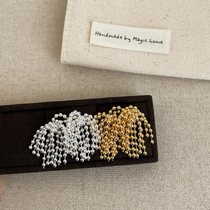 Borla de moda Cuenta de alta calidad 18K Chapado en oro Invierno Hipoalergénico Acero inoxidable 316L Pendientes de aro geométricos Oro blanco - Product Image 4