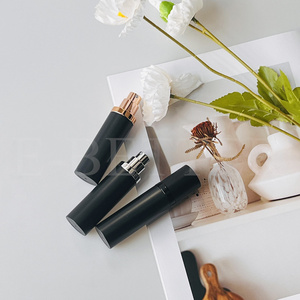 Sang Trọng Tùy Chỉnh Từ Cap 15Ml 20Ml Vòng Rỗng Phun Nước Hoa Thủy Tinh Chai Với Hộp Bao Bì - Product Image 3