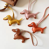 Porte-clés tendance en cuir PU pour femme, motif chien teckel, pendentif de sac, accessoires décoratifs pour sacs mignons