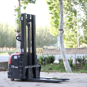 El apilador hidráulico completamente automático de construcción de fábrica de carretillas elevadoras Mini de alta calidad tiene un excelente rendimiento - Product Image 6