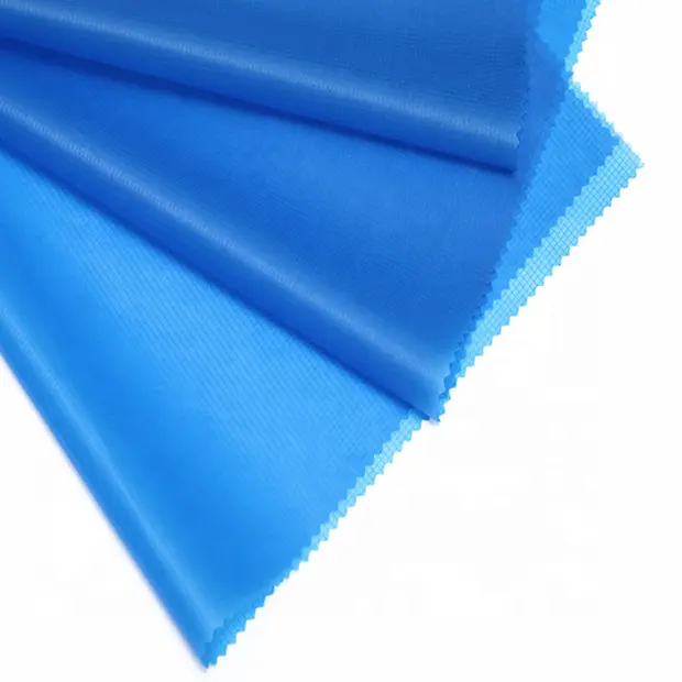 Ultrathin 100% Nylon Ripstop Fabric 10D 23gsm DWR Air Permeability For Ultrathin Tent