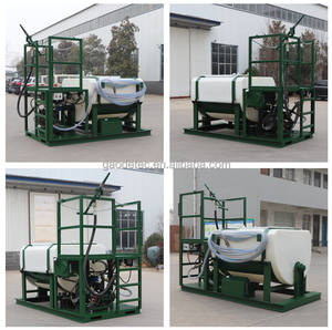 2m3 Kleine Polyethyleen Tank Mechanische Geagiteerde <span class=keywords><strong>Hydroseeding</strong></span> <span class=keywords><strong>Machine</strong></span> Voor Residentiële En Commerciële Zaaien - Product Image 3