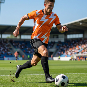 Ensemble de maillots de football de sublimation haute qualité, tenue de sport respirante en polyester, survêtements d'entraînement à bas prix pour hommes, vêtements de sport à manches courtes - Product Image 2