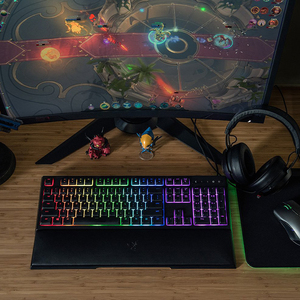 <span class=keywords><strong>Razer</strong></span> คีย์บอร์ดเล่นเกมมีเมมเบรนไฮบริด <span class=keywords><strong>Ornata</strong></span>,คีย์บอร์ดป้องกันการกระตุ้นความสูงปานกลางมาพร้อมกับที่พักข้อมือตามหลักสรีรศาสตร์ - Product Image 6