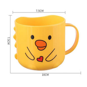 Tazas de Plástico Personalizadas con Diseño de Patito Amarillo para Agua, Jugos, Café, con Asa, de PP - Product Image 4