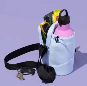 Échantillon gratuit : Pochette de transport pour bouteilles d'eau de sport, sacoche isotherme en néoprène pour camping en plein air, sac bandoulière ou sac de poitrine - Product Image 6