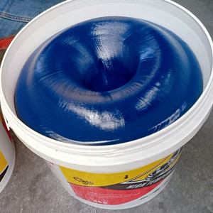 Grasso Lubrificante per Cuscinetti Ruota di Alta Qualità MP3 Blu per Camion Pesanti, 3kg 4kg 5kg, Base al Litio per Alte Temperature - Product Image 2