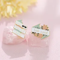 Broches en émail de graduation, broches métalliques, badges personnalisés « J'aime lire des livres », accessoires de dessin animé pour vêtements, sacs à dos et amis