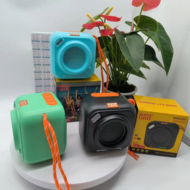 HM-829 8W Wireless Bluetooth Speaker with RGB LED Light Deep Bass Sound FM Radio TF/USB Card Support Compact Portable