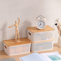 Organisateur de bureau minimaliste moderne en plastique imitation rotin avec couvercle en bambou, boîte de rangement pour le bureau, lot de trois