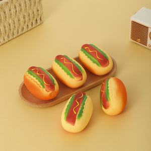 Offre Spéciale Jouets à Presser Hot Dog Mignons et Moelleux, Jouets Anti-Stress en Forme d'Aliments pour Enfants et Adultes, Cadeaux - Product Image 2