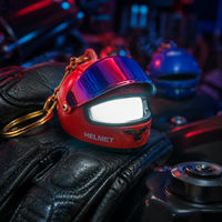 Porte-clés casque de moto lumineux pour clés de vélo, mini-casque LED avec visière relevable, cadeau pour motards