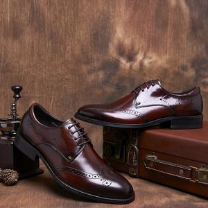 Zapatos de oficina con punta en pico para hombre, con soporte para el arco del pie, parte superior de malla transpirable y cierre sin cordones. - Product Image 3