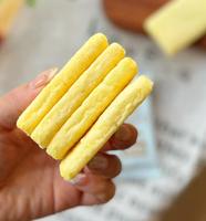 Gâteaux de riz au lait classiques, biscuits croustillants et gonflés, sans sucre, saveur laitière, en boîte, pour une collation décontractée